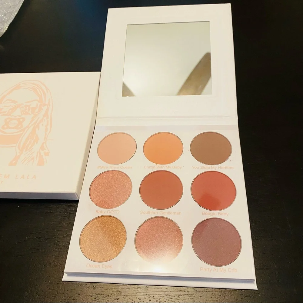 Give Them La La Beauty Eye Shadow Baby Palette 9 Pan Shades Eyeshadow
